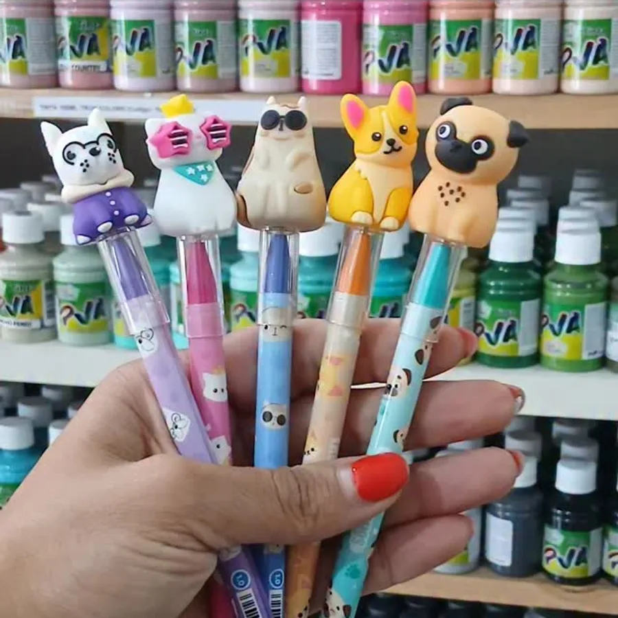 Canetas decoradas à mão, da papelaria da PEBOZ